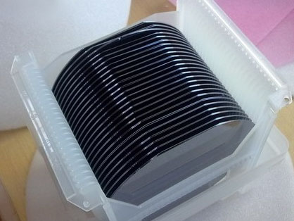 intrinsic silicon wafer cassette